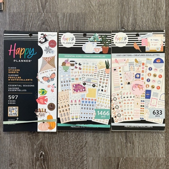 Happy Planner Horizontal Calendar/Planner Butterfly and Floral Stickers - Picture 11 of 14